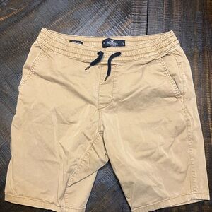 Hollister Men's Tan Cargo Shorts